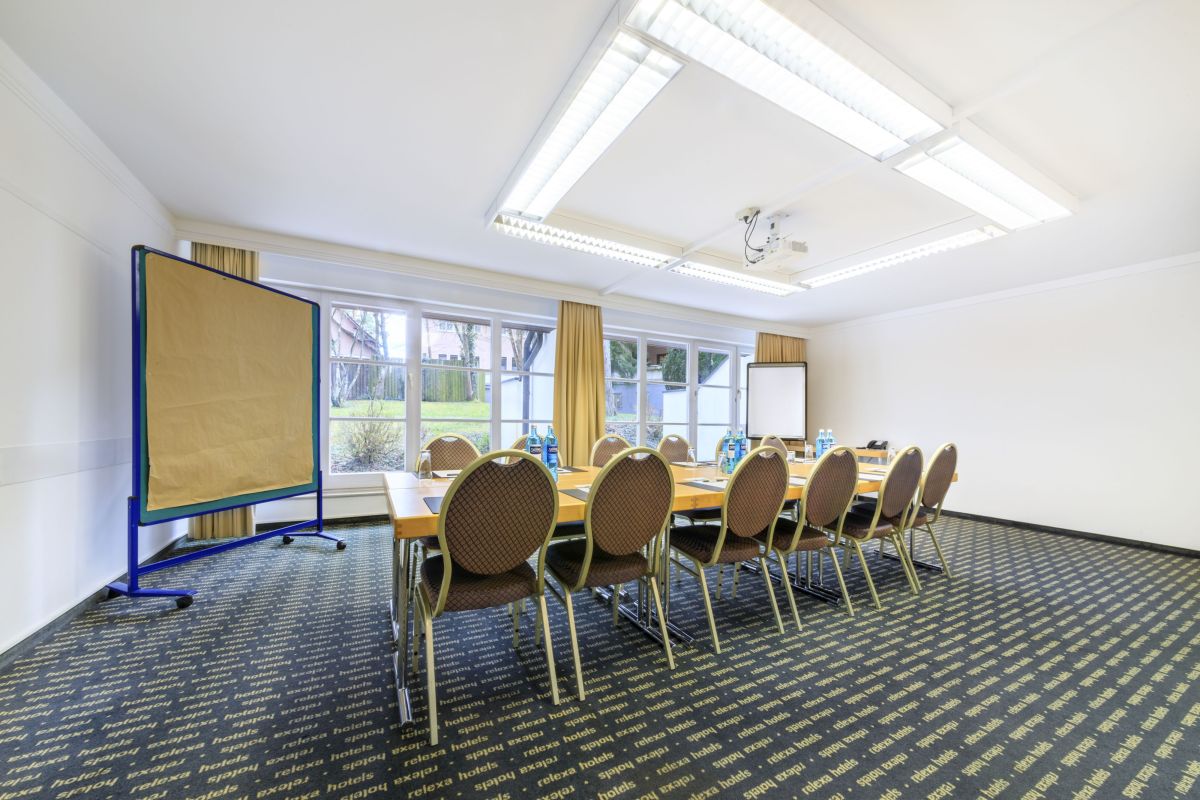 relexa Waldhotel Schatten Stuttgart Bild 12