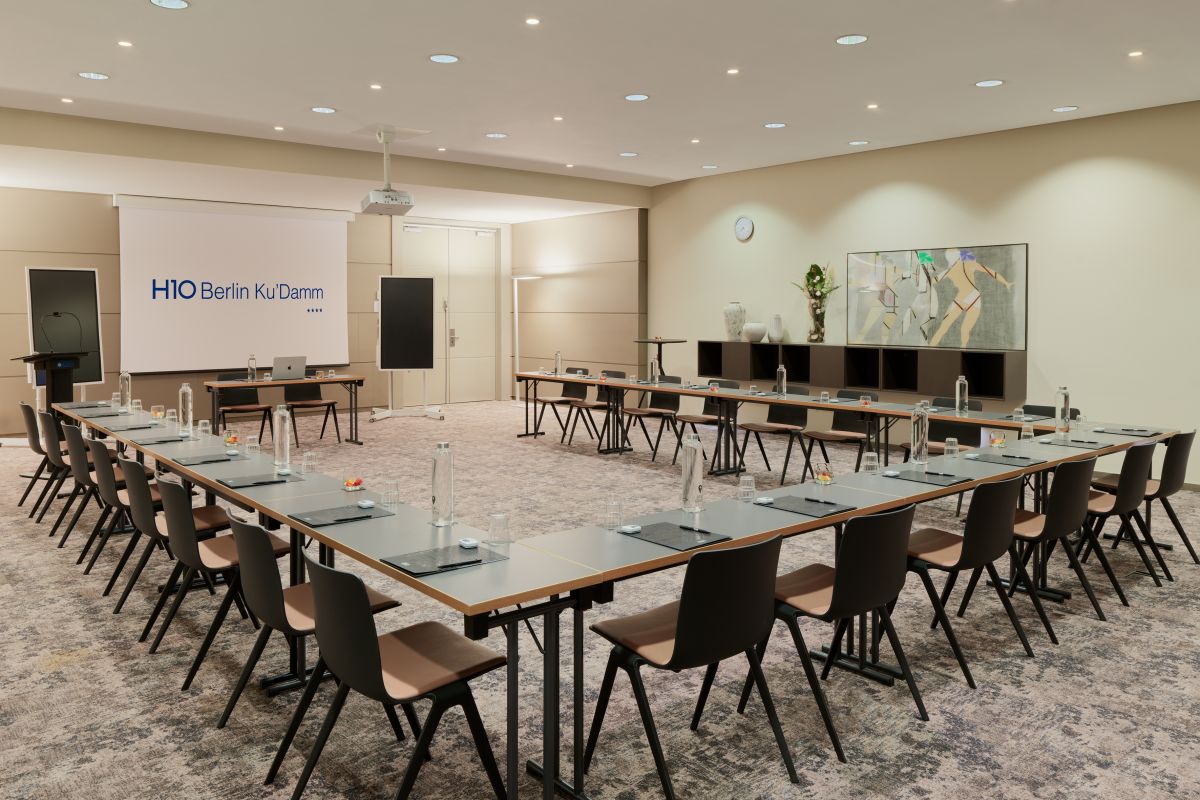 H10 Berlin Ku'damm Bild 19