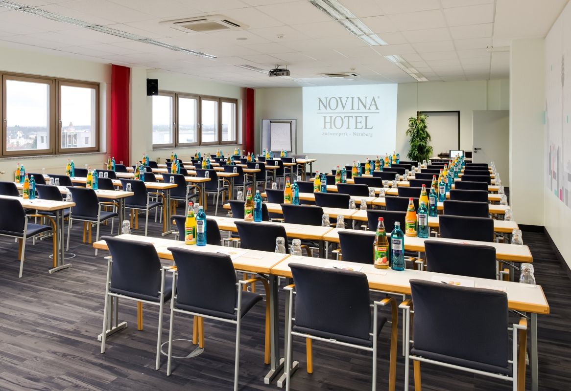 NOVINA HOTEL Südwestpark Bild 2