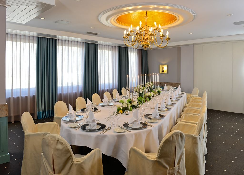 Best Western Premier Parkhotel Kronsberg Bild 9