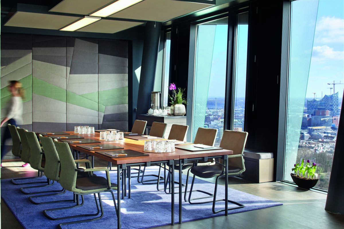 clouds - Heaven´s Bar & Kitchen Bild 11