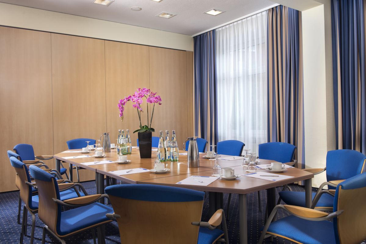Tryp by Wyndham Luebeck Aquamarin Bild 2