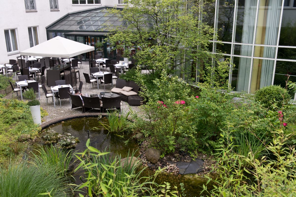 Wyndham Hannover Atrium Bild 8