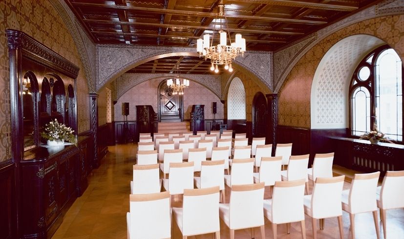 Hotel Schloss Schweinsburg Bild 2