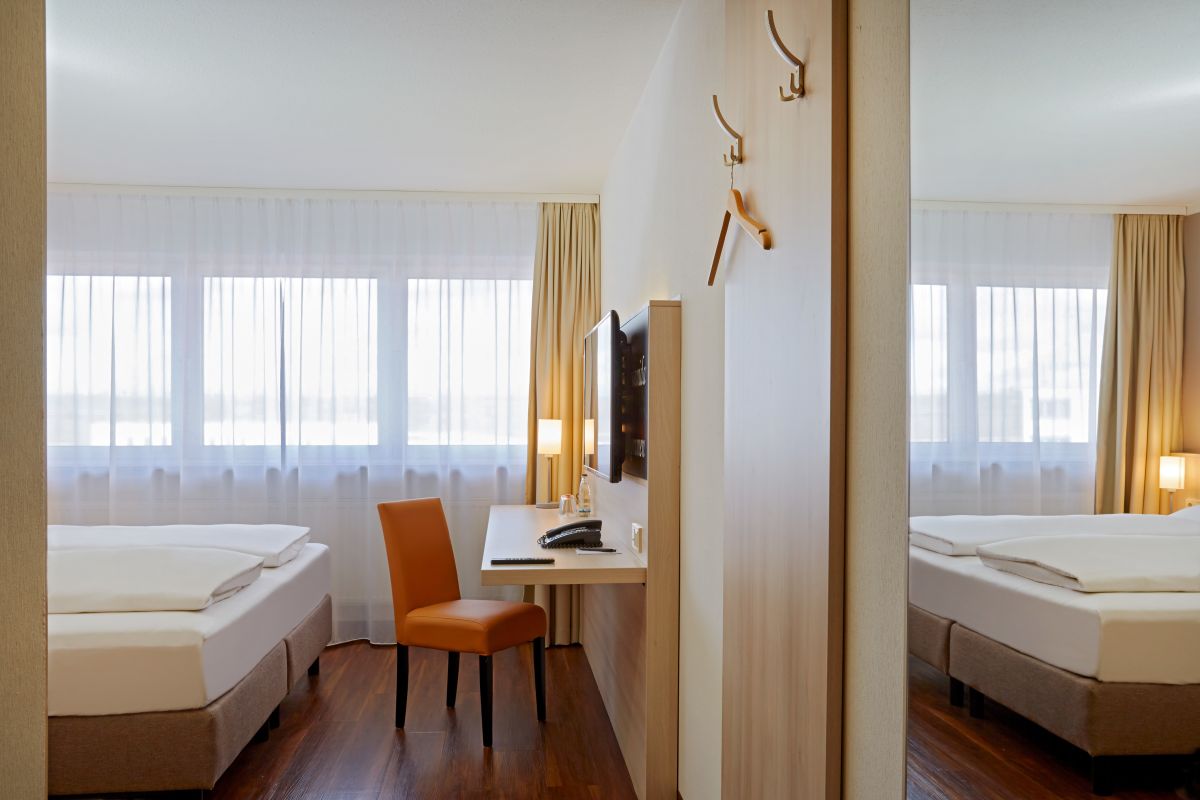 H+ Hotel Stuttgart Herrenberg by Sunday Hotels Bild 19