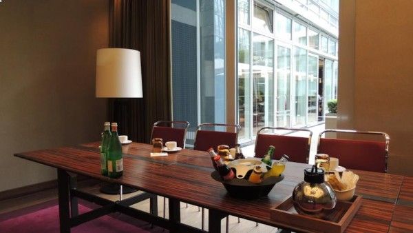 Radisson Blu Media Harbour Hotel, Düsseldorf Bild 11