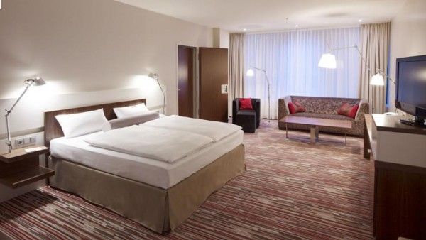 Clayton Hotel Düsseldorf City Centre Bild 16