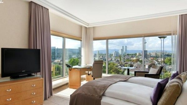 Hilton Frankfurt City Centre Bild 18