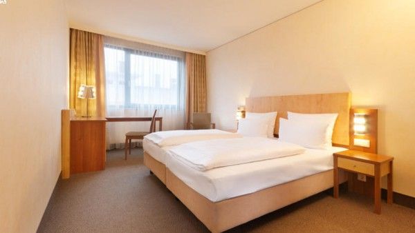 Hotel Frankfurt Messe Affiliated by Meliá Bild 7