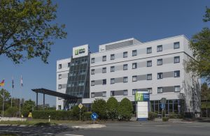 Holiday Inn Express Frankfurt Airport, an IHG Hotel
