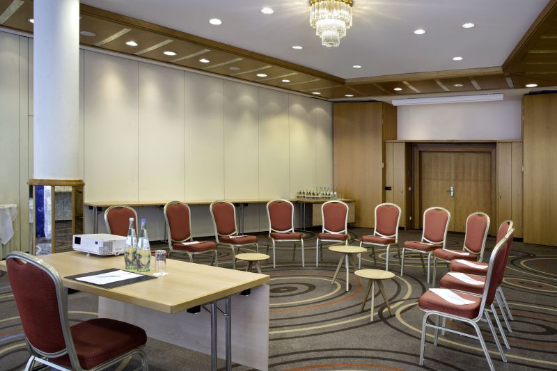 Holiday Inn Stuttgart, an IHG Hotel