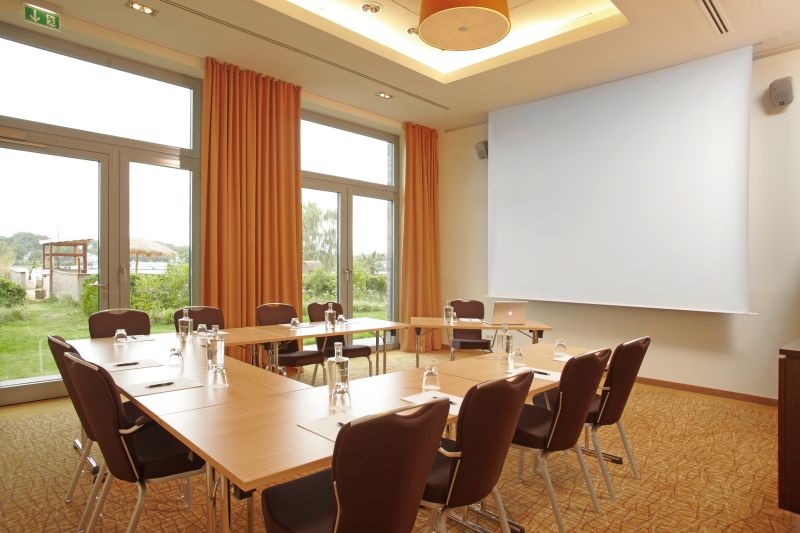 elaya hotel hamburg finkenwerder ehemals The Rilano Hotel Hamburg