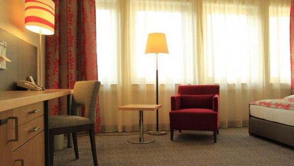 Sunday Hotel Frankfurt Airport