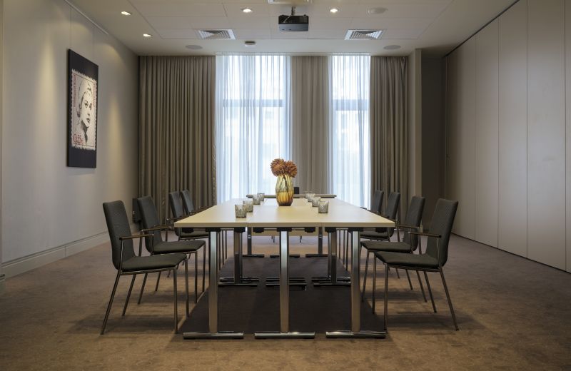 The Posthouse Berlin – Leonardo Limited Edition
