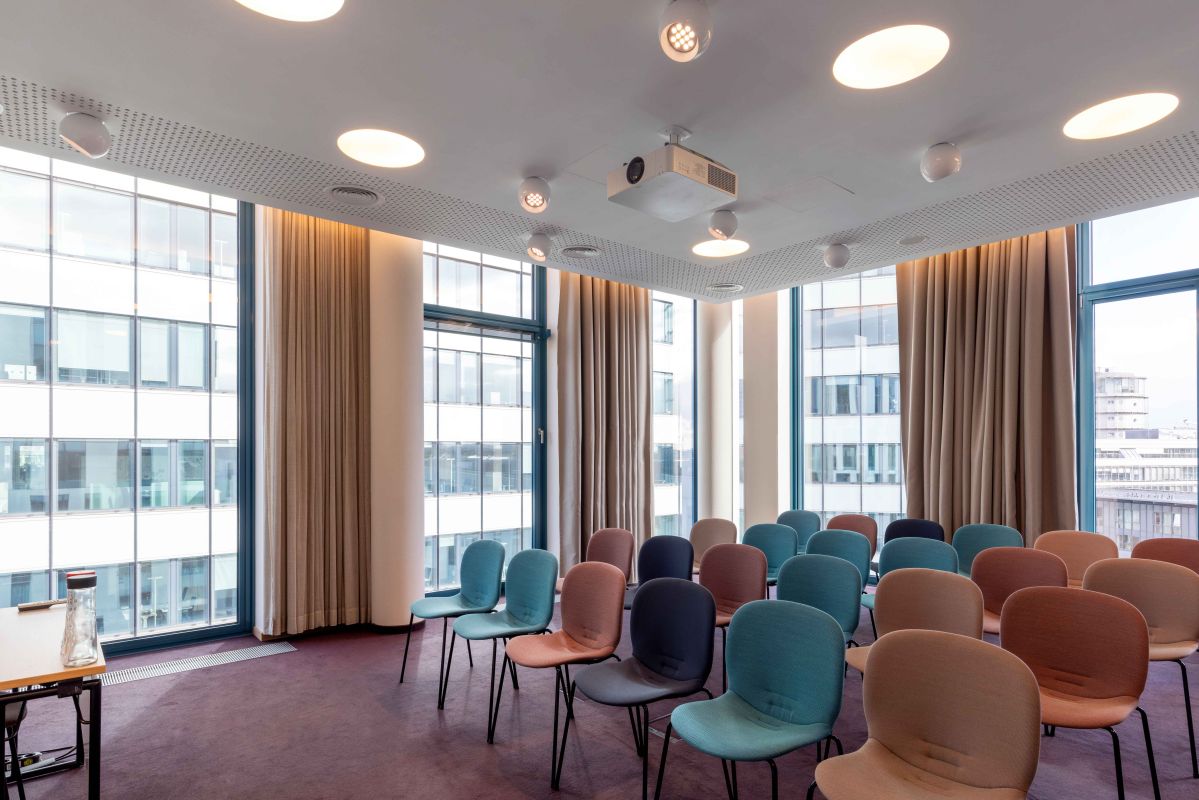 Scandic Hamburg Emporio Bild 78