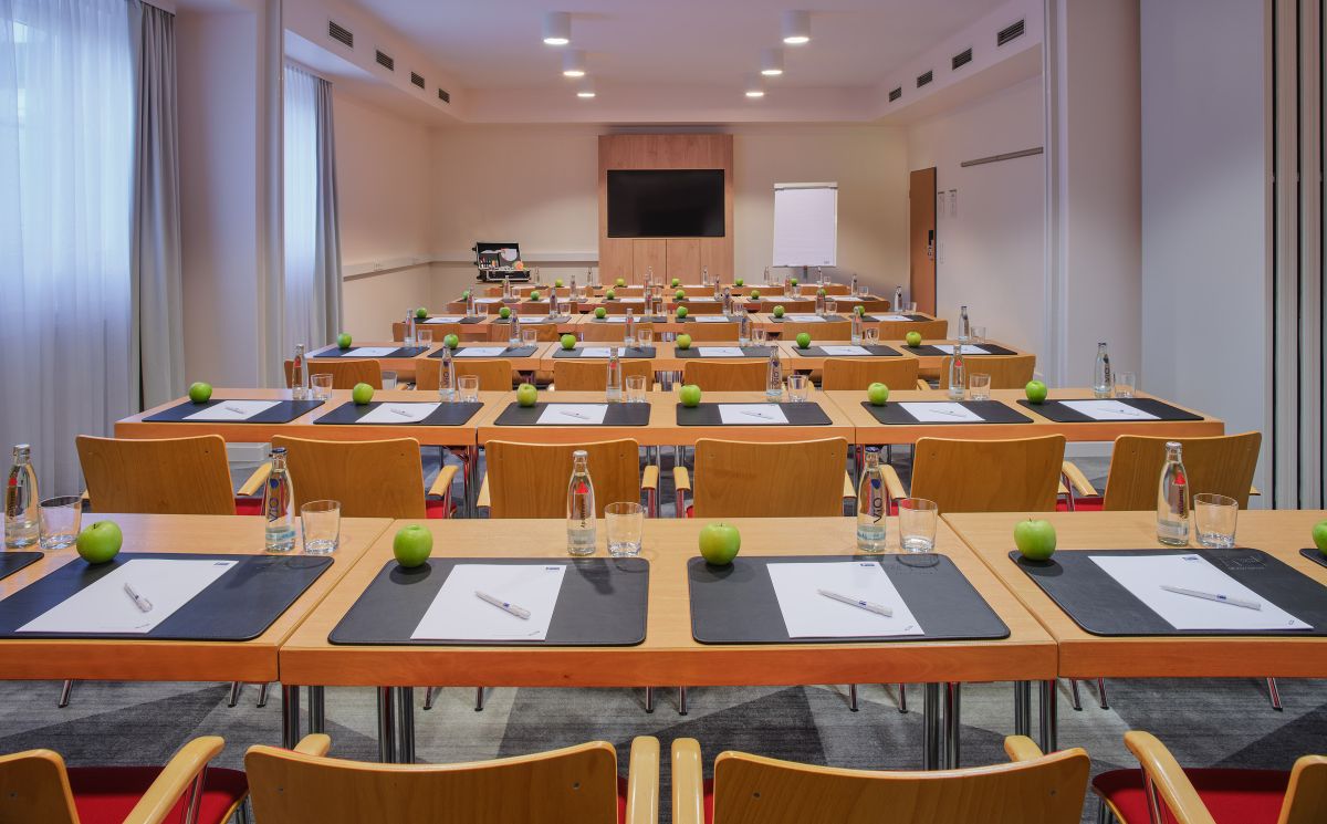 Holiday Inn Express Frankfurt Airport, an IHG Hotel Bild 3