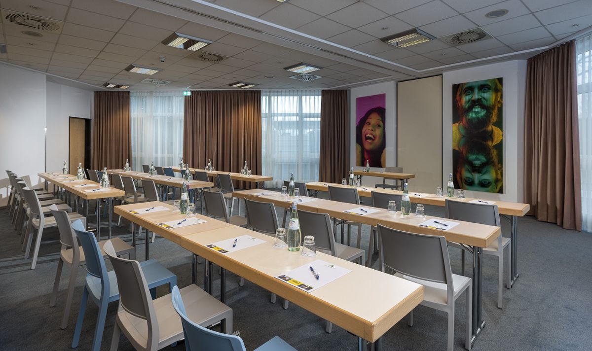 ibis Styles Berlin Treptow Bild 2