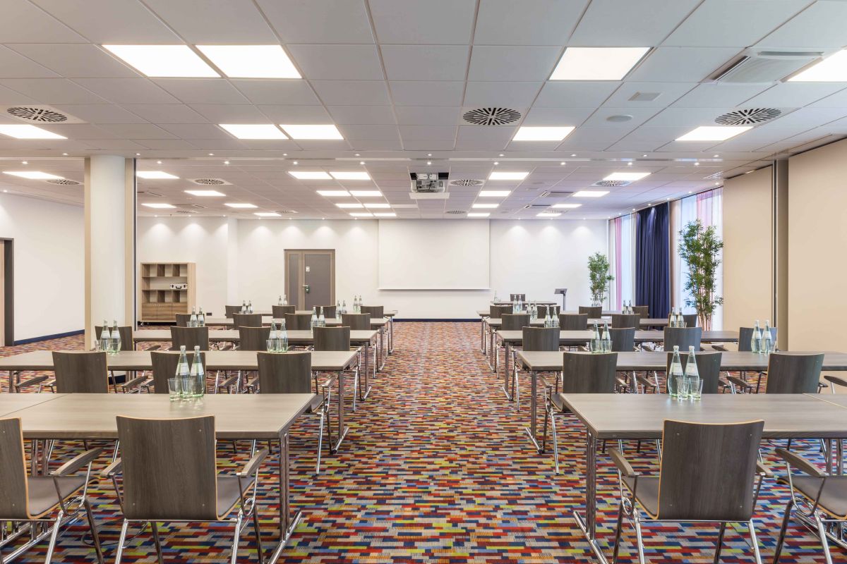 Park Inn by Radisson Neumarkt Bild 6