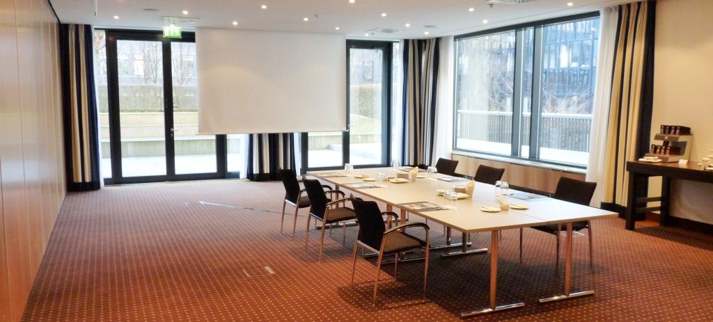 Pullman Berlin Schweizerhof Bild 20