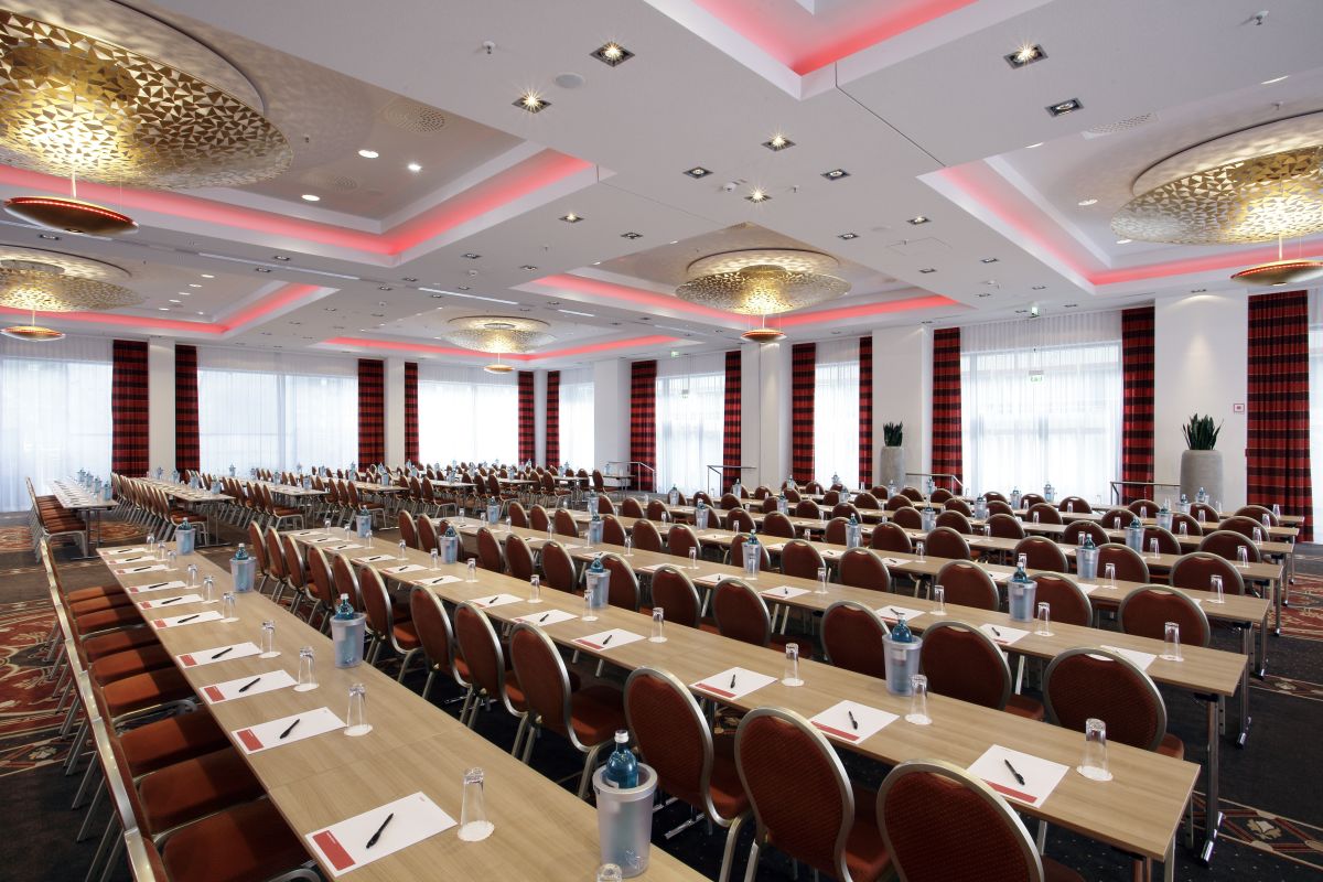 H4 Hotel Berlin Alexanderplatz Bild 2