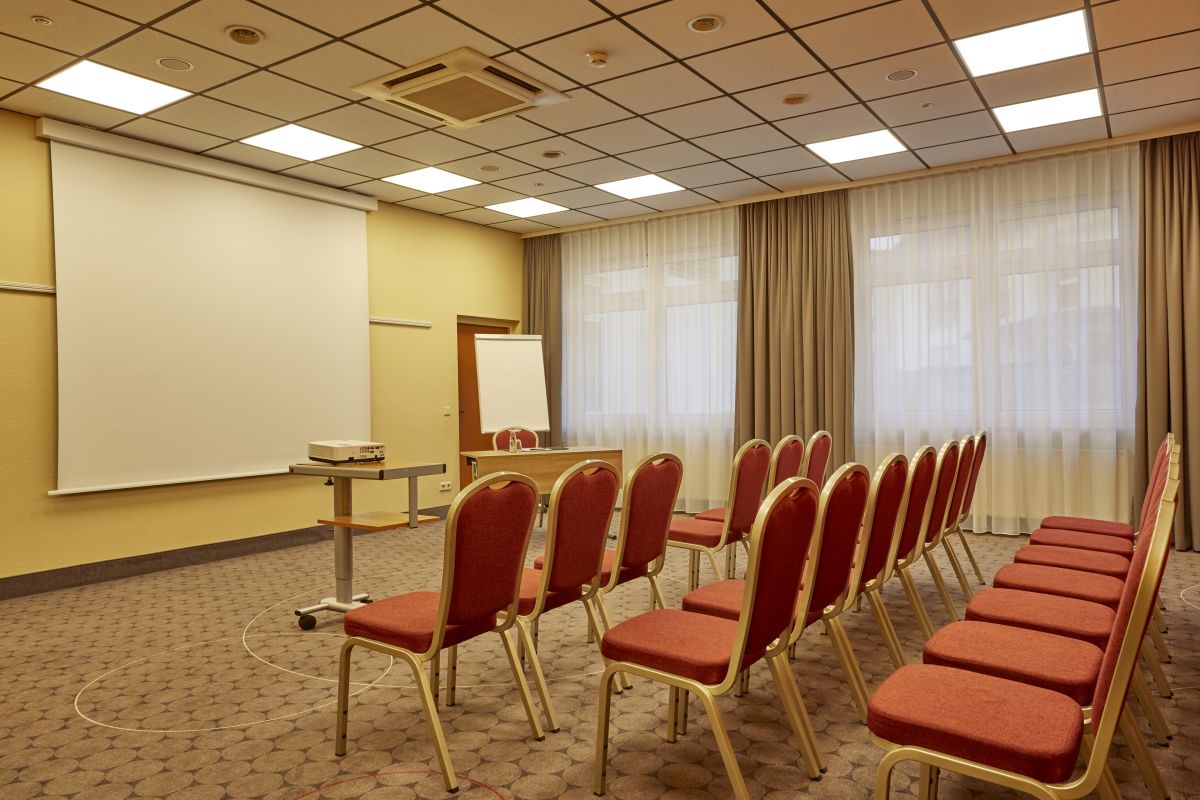 H+ Hotel Darmstadt Bild 2