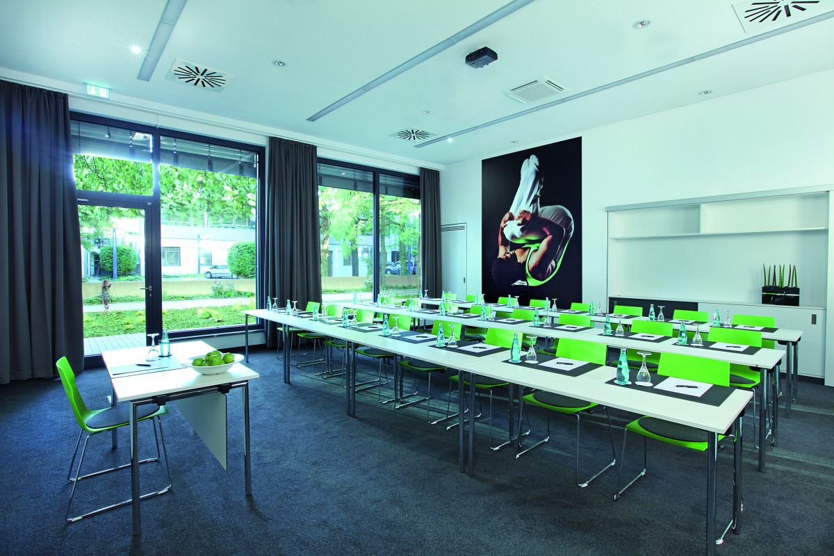 Lindner Hotel Frankfurt Sportpark, part of JdV by Hyatt Bild 2