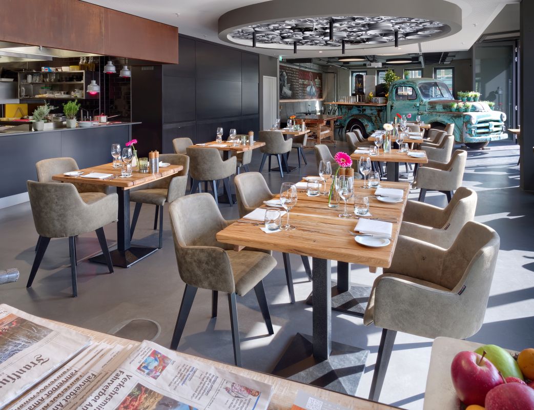V8 HOTEL Motorworld Region Stuttgart, BW Premier Collection by Best Western Bild 55