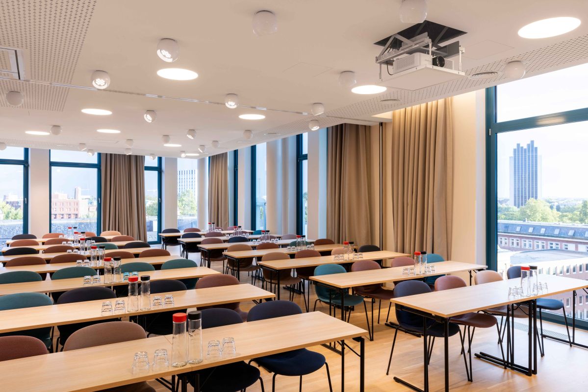 Scandic Hamburg Emporio Bild 74