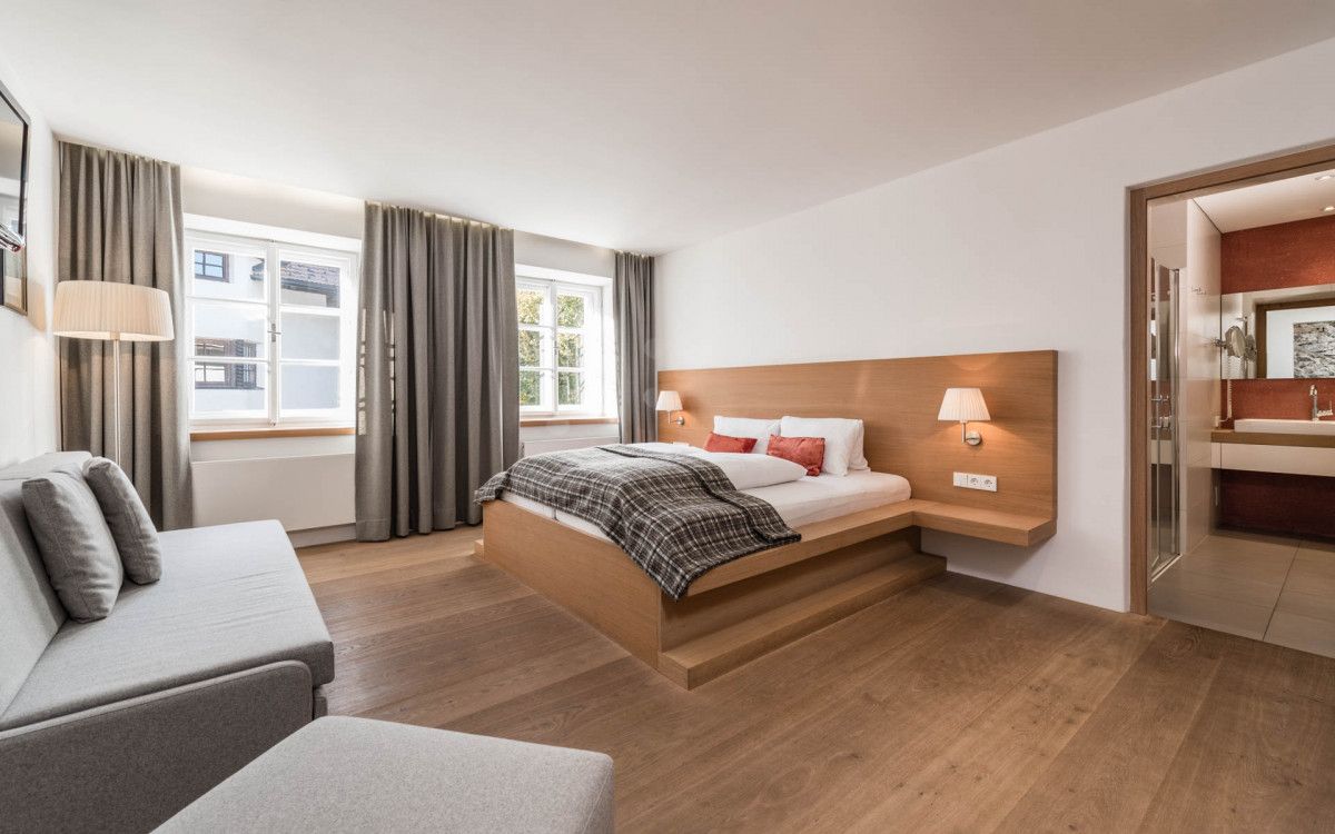 Strasserwirt Herrenansitz zu Tirol Bild 13