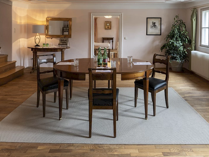 Der Schlosswirt zu Anif - Biedermeierhotel und Restaurant Bild 2