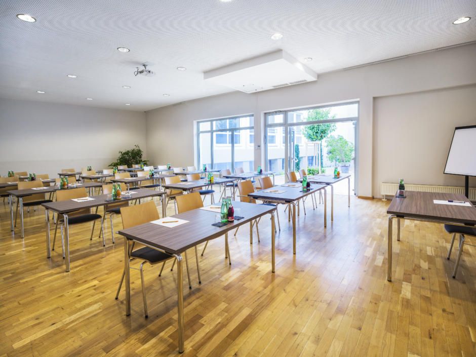 JUFA Hotel Salzburg City**** Bild 2