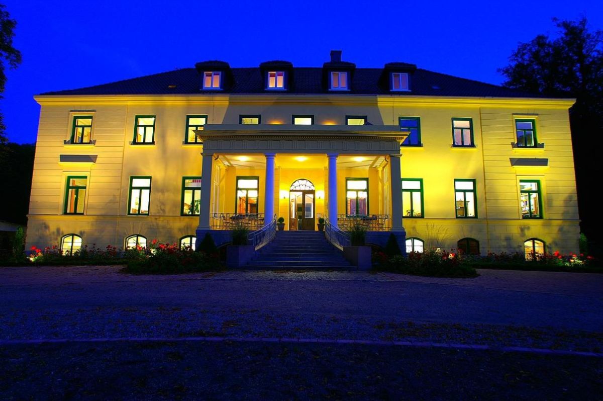 Schloss Harkensee Bild 40