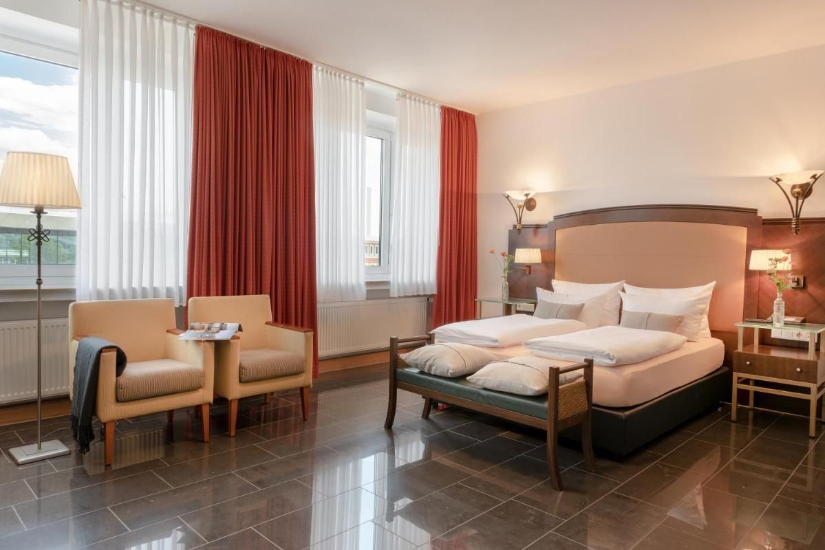 Hotel Conti Am Hauptbahnhof Bild 11