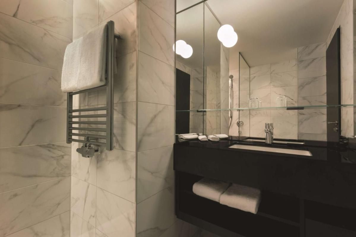 Adina Apartment Hotel Frankfurt Westend Bild 6
