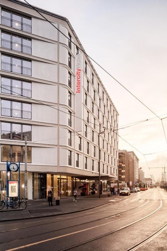 IntercityHotel Frankfurt Hauptbahnhof Süd Bild 18