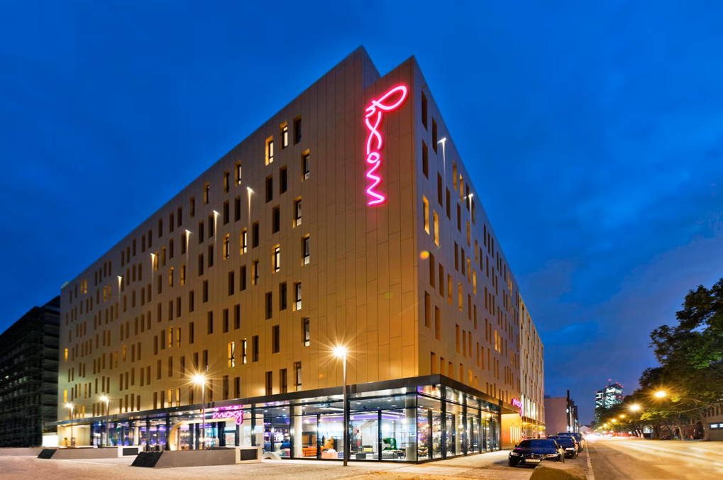 MOXY Frankfurt East