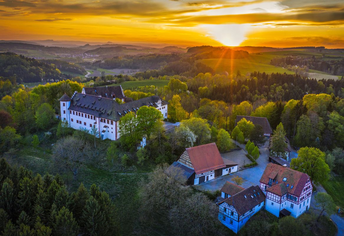 Hotel & Tagungszentrum Schloss Hohenfels
