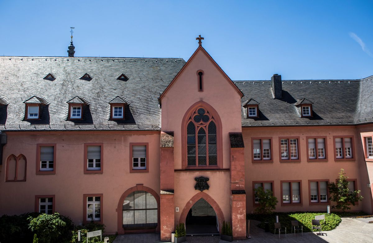 Erbacher Hof, Bistum Mainz