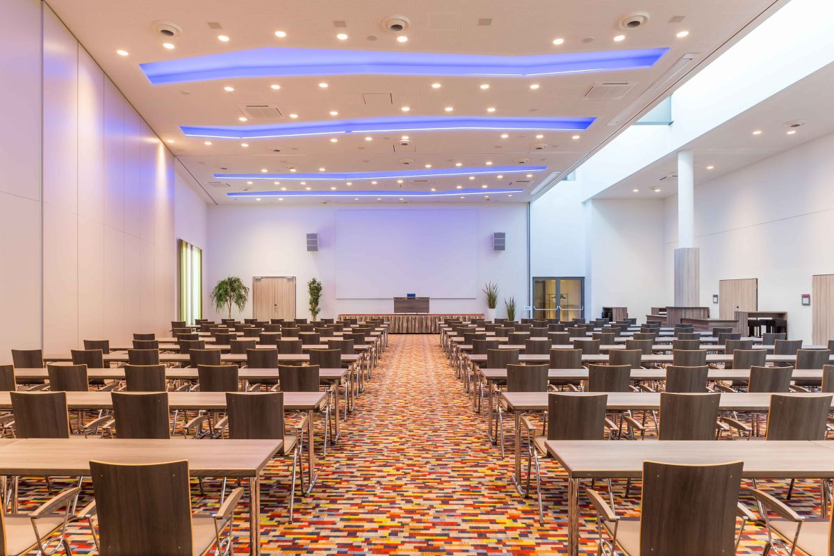 Park Inn by Radisson Neumarkt Bild 9