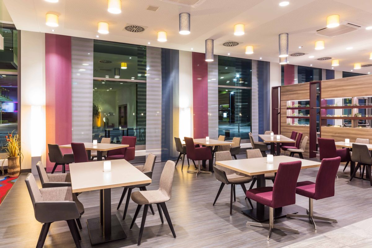Park Inn by Radisson Neumarkt Bild 13