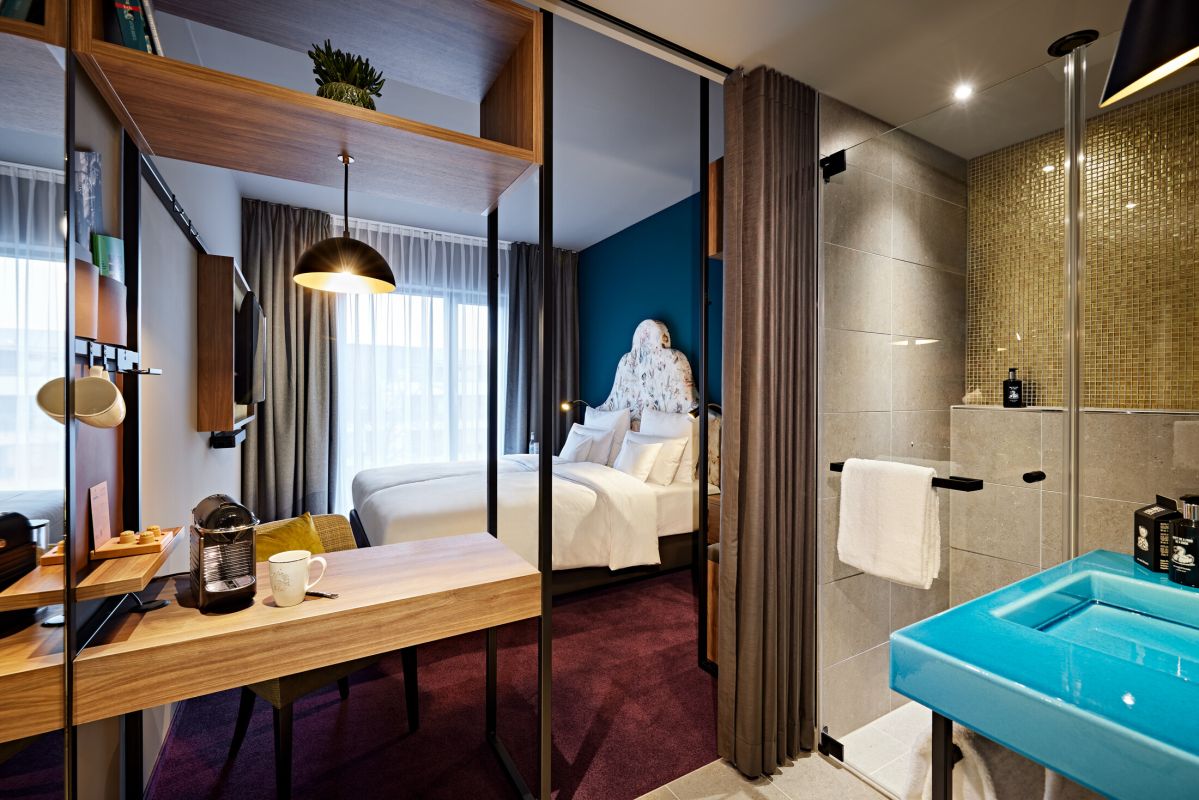 me and all hotel Dusseldorf Oberkassel, part of JdV by Hyatt Bild 3