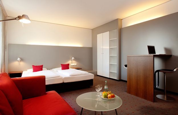 Vienna House Easy by Wyndham Stuttgart Bild 8