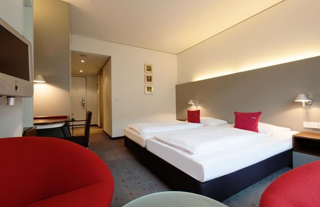 Vienna House Easy by Wyndham Stuttgart Bild 10