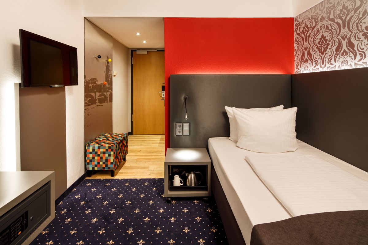 B&B HOTEL Dresden-City-Süd Bild 15