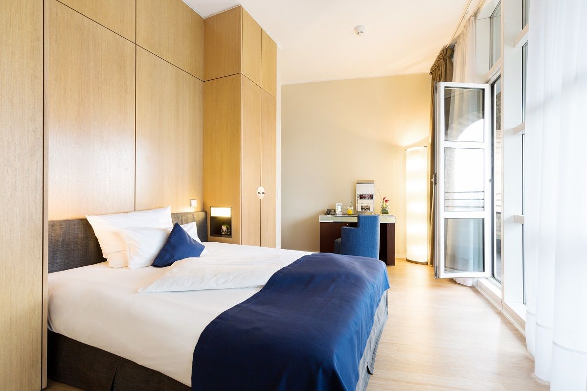 Wasserturm Hotel Cologne, Curio Collection by Hilton Bild 3