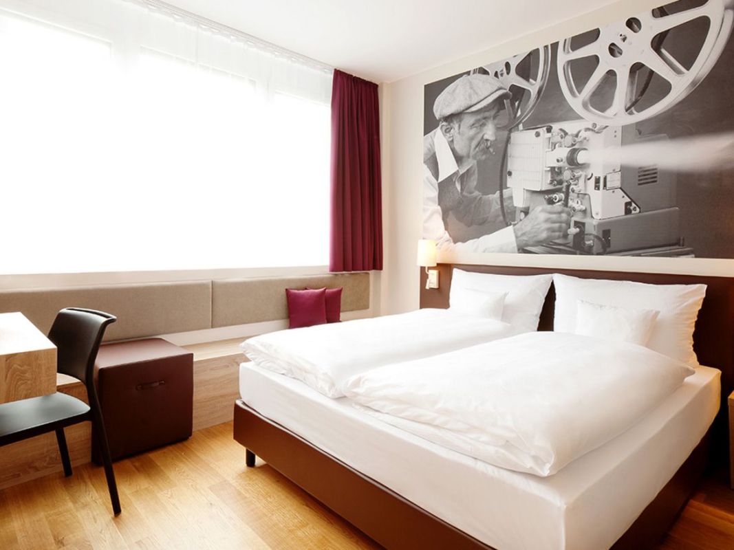 Vienna House Easy by Wyndham München Bild 8