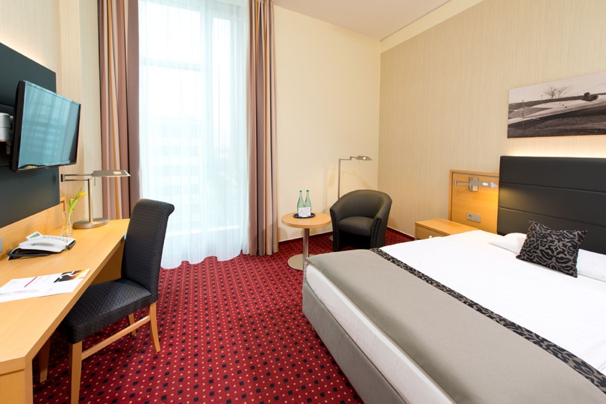 Airporthotel Berlin-Adlershof Bild 10