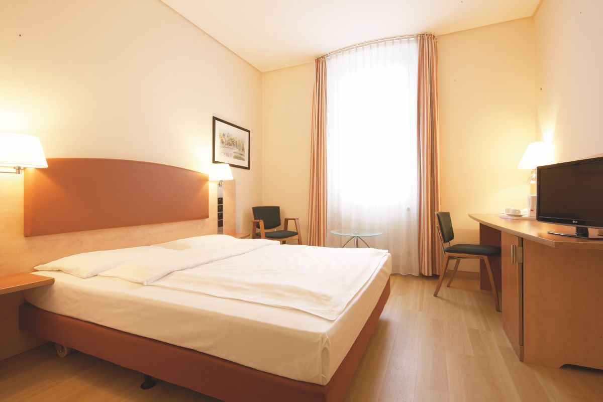IntercityHotel Berlin Ostbahnhof Bild 7