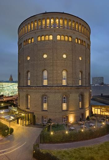 Wasserturm Hotel Cologne, Curio Collection by Hilton Bild 4