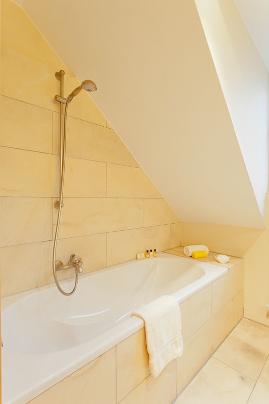 Classic Hotel Harmonie Bild 26